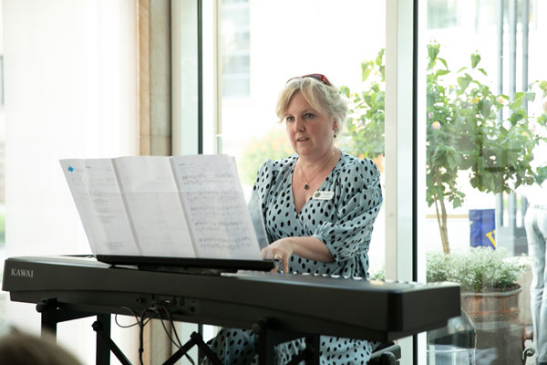 Lionsfreundin Anne-Catherine Clemens